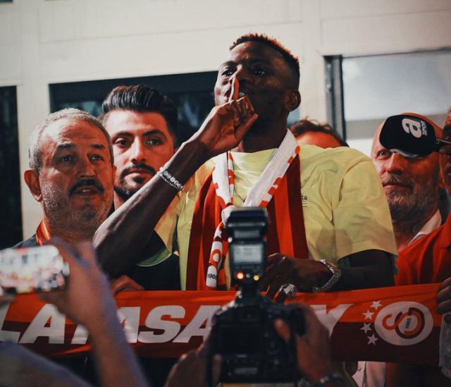 开云官网-奥西门租借加盟加拉塔萨雷:一场荒诞的皆大欢喜