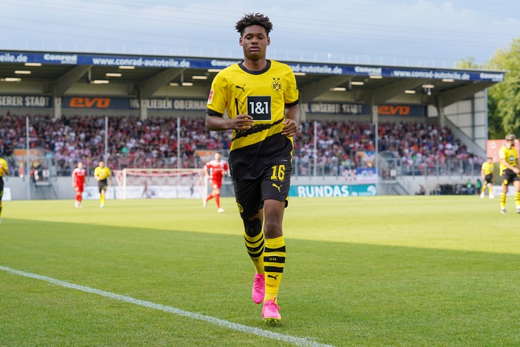 德天空：巴塞尔正和多特商谈租借杜兰维尔，前者是球员最可能选择