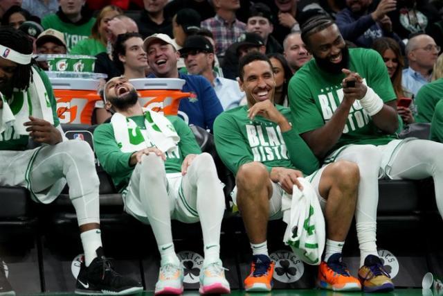 开云在线-疯狂首节表现终结胜负悬念 绿军VS篮网已经10连胜