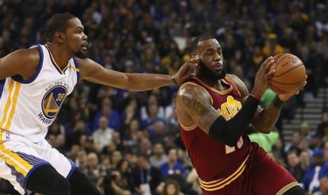 开云体育-【声音】詹姆斯:我不是一个得分手 标志动作是战斧