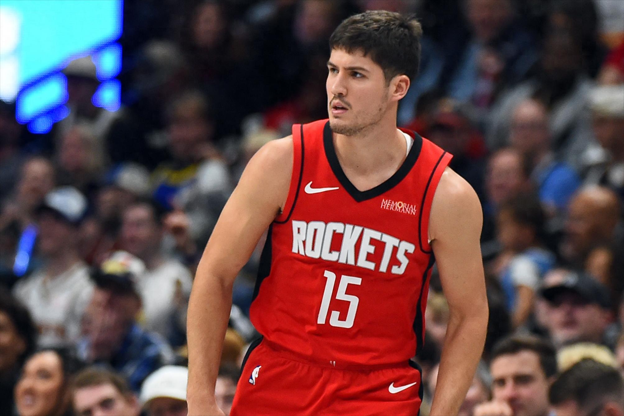 开云娱乐-破光头文班金身，火箭16分大逆转！3大新星为乌度卡送上破局答案